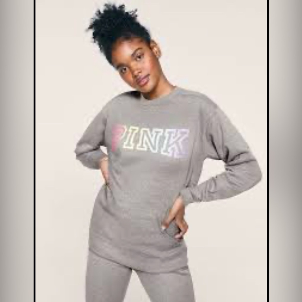 VS  PINK EVERYDAY LOUNGE Logo Sweatshirt